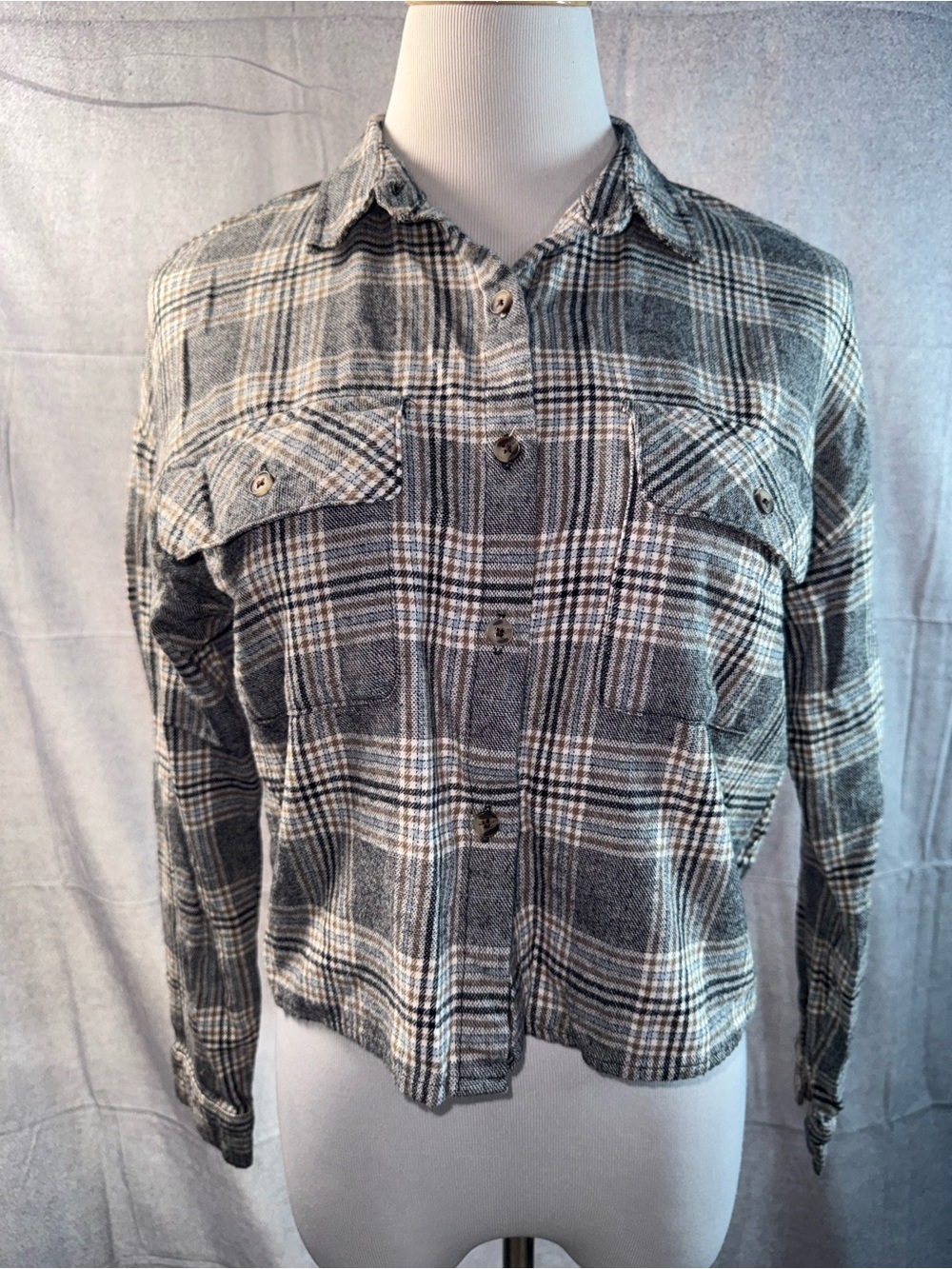 1461-Love Notes Gray Plaid Button-Front Crop Shirt